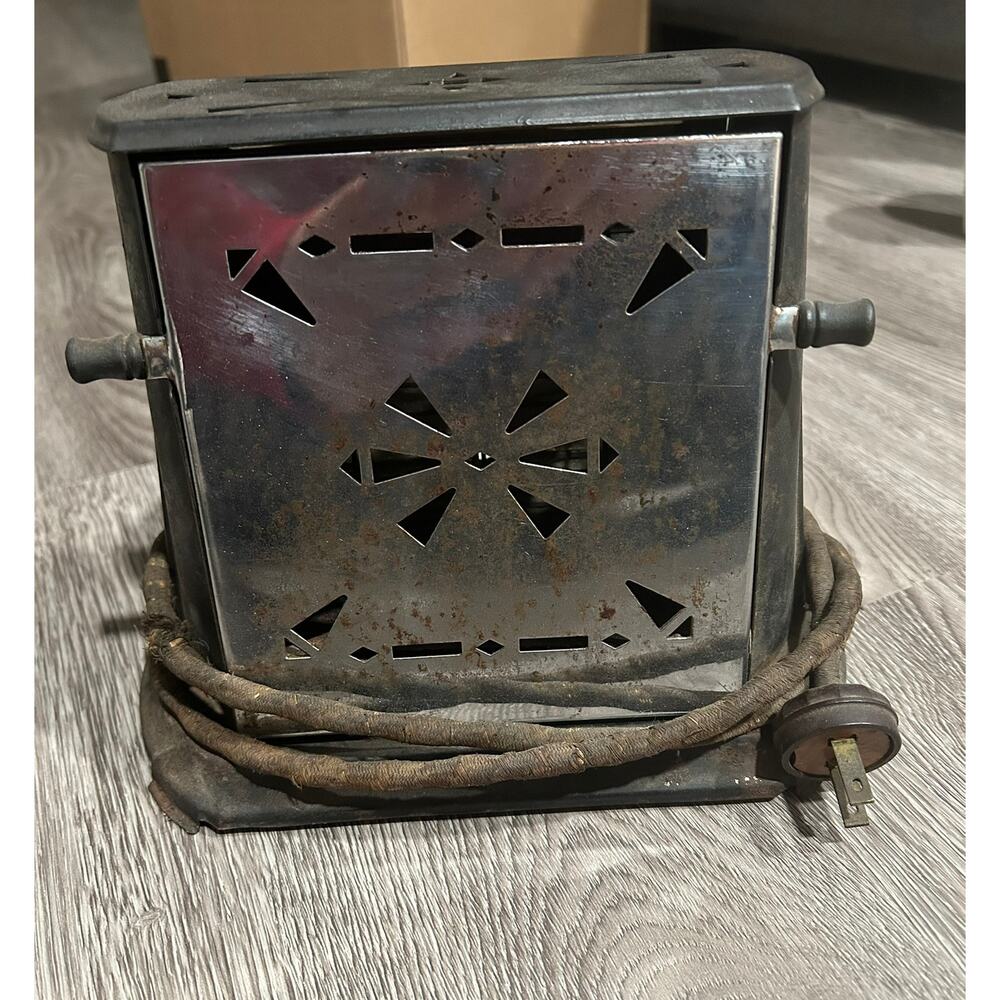 VINTAGE STERLING CHICAGO ELECTRIC 2 DOOR TOASTER W/ORIGINAL CORD